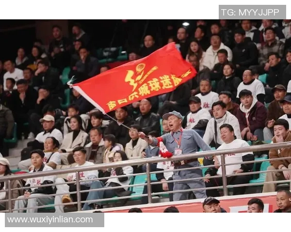 江西鑫业与南京军区悦达的精彩对决引发篮球迷热议 江西鑫业与南京军区悦达的精彩对决引发篮球迷热议