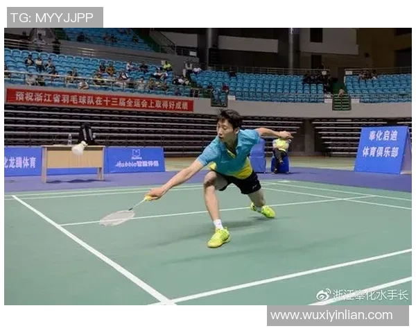 深圳羽毛球队精英赛精彩配合分析与表现评估 深圳羽毛球队精英赛精彩配合分析与表现评估
